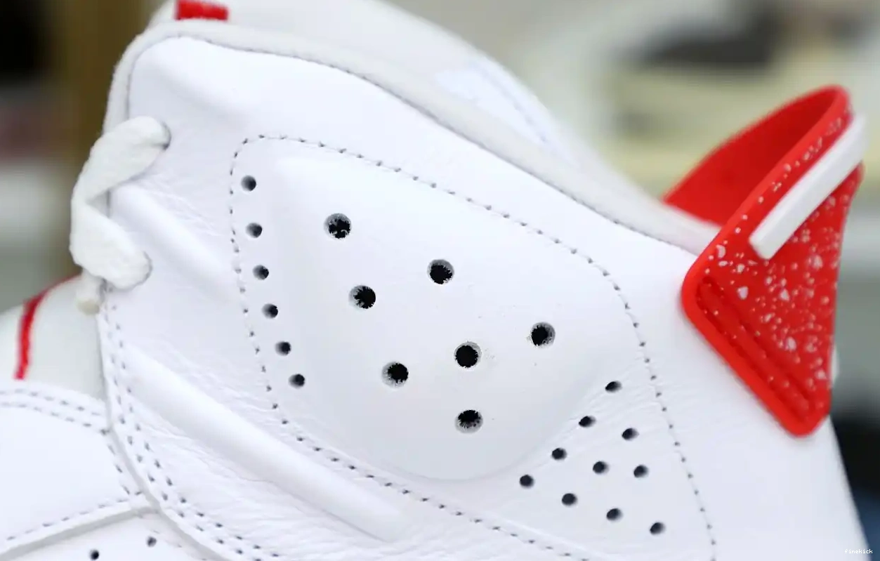 AIR 6 OREO JORDAN RED 0422